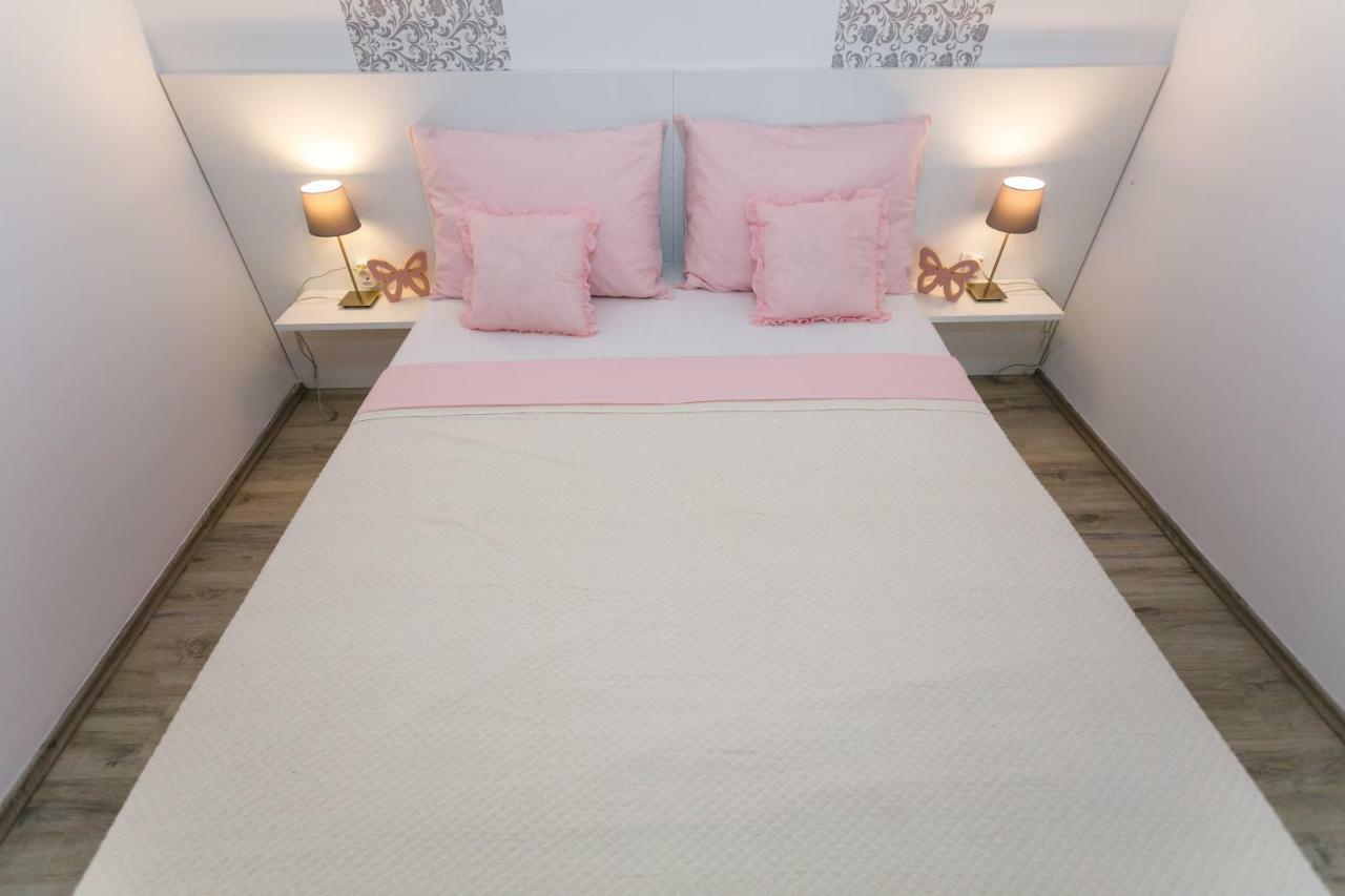 Apartman Brajutovci 26 Корнич Екстер'єр фото